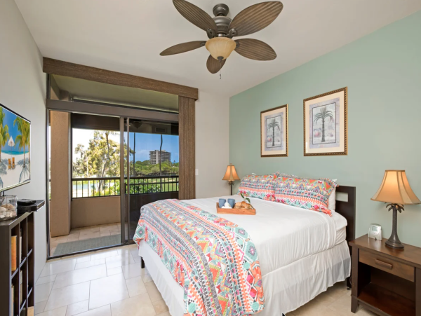 Luxurious 6-Bedroom Retreat in Kaanapali
